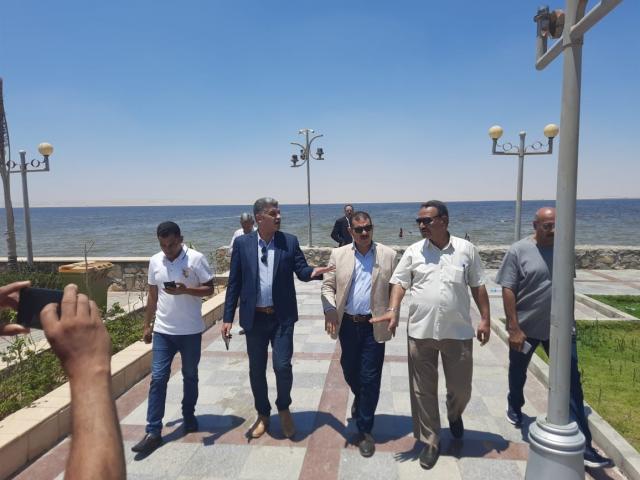 خط أحمر