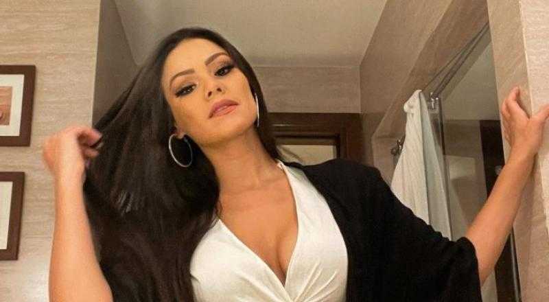 الراقصة لورديانا تقضي أجازتها في سيوة‎‎‏