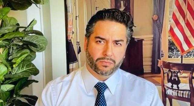 وزير الاقتصاد اللبناني يحذر من انهيار اهراءات القمح في مرفأ بيروت