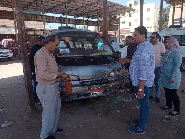 حملة مكبرة على مواقف الشهداء في المنوفية لضبط تعريفة الركوب.. صور