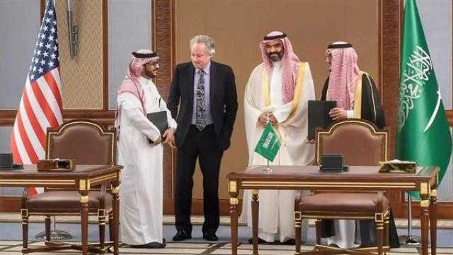 تعاون استراتيجي بين وزارة الاتصالات السعودية و”آي بي إم” الأمريكية لتأهيل 100 ألف شاب وفتاة