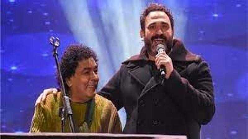 موعد طرح للى لـ محمد منير وأكرم حسنى