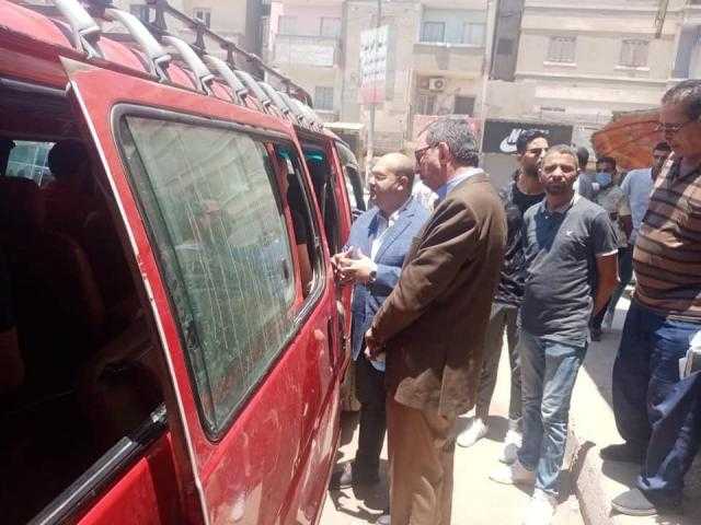 نائب محافظ الجيزة يتفقد مواقف السرفيس بمدينتي الحوامدية وأبو النمرس | صور