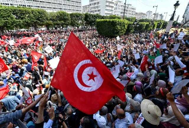 حركة الشعب تحث التونسيين للتصويت بنعم على الدستور رغم التحفظات