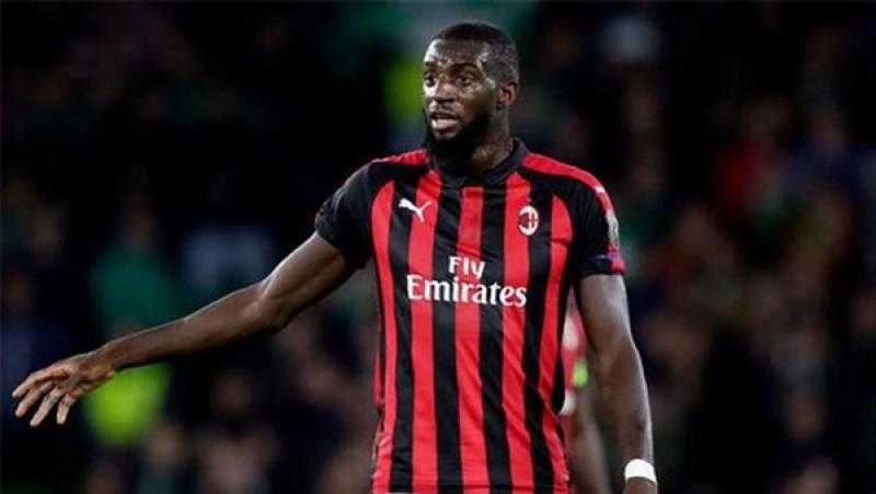 الشرطة الإيطالية توقف باكايوكو لاعب ميلان للاشتباه في تجارة مخدرات.. فيديو