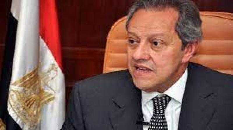 وزير التجارة الأسبق: الدولة طموحة وأنفقت ببذخ لتكون على خريطة التنمية المستدامة