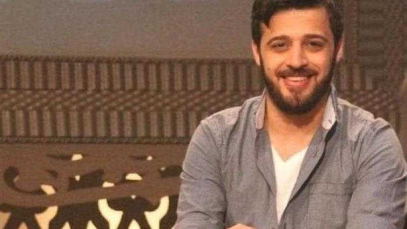 أنت عبرة فاسدة والكابو رانن في ودنك.. نجل حميد الشاعري يهاجم حلمي بكر