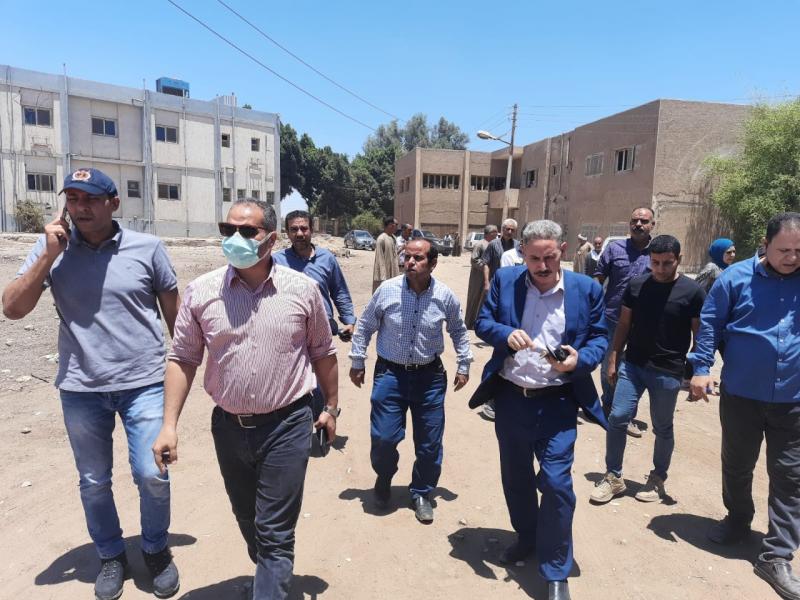خط أحمر