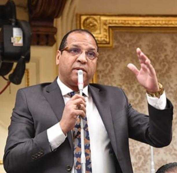 خالد مشهور: توجيهات السيسي بتعزيز الطاقة المتجددة وتعظيم قيمتها ينعكس على المستقبل