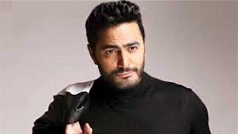الليلة.. تامر حسني يحيي حفله بالساحل الشمالي ويطرح ألبومه الجديد ”عشأنجي”