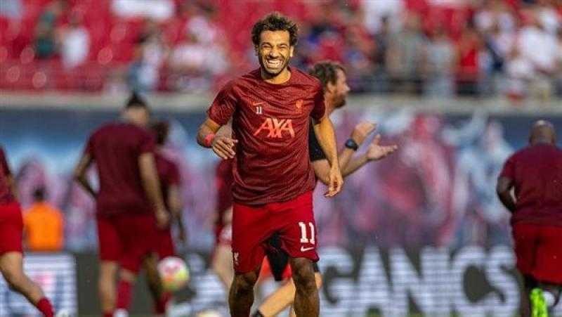 محمد صلاح يحتفل بالفوز على لايبزيج بخماسية وديًا.. صور