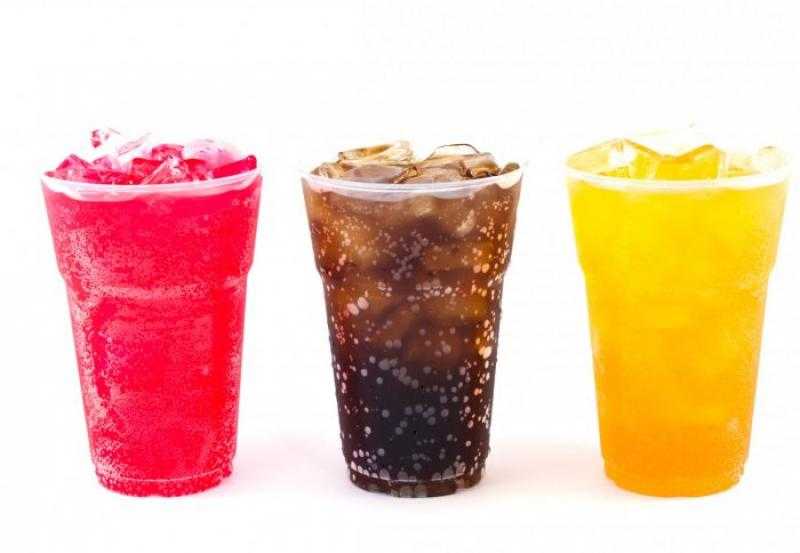 الصحة تنصح بالإقلال من تناول 3 مشروبات..تعرف عليها