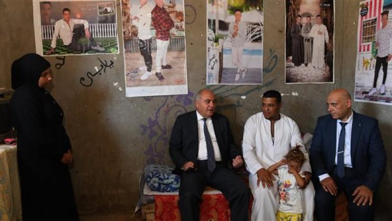 خط أحمر