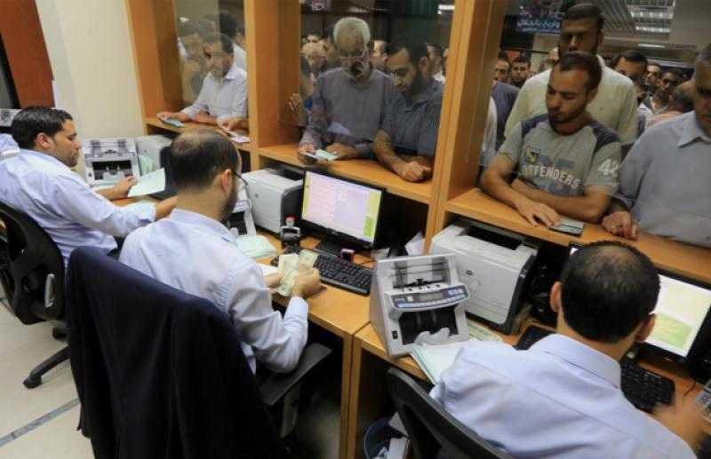 زيادة في متوسط الأجر الأسبوعي للعاملين بالقطاع العام عام 2021