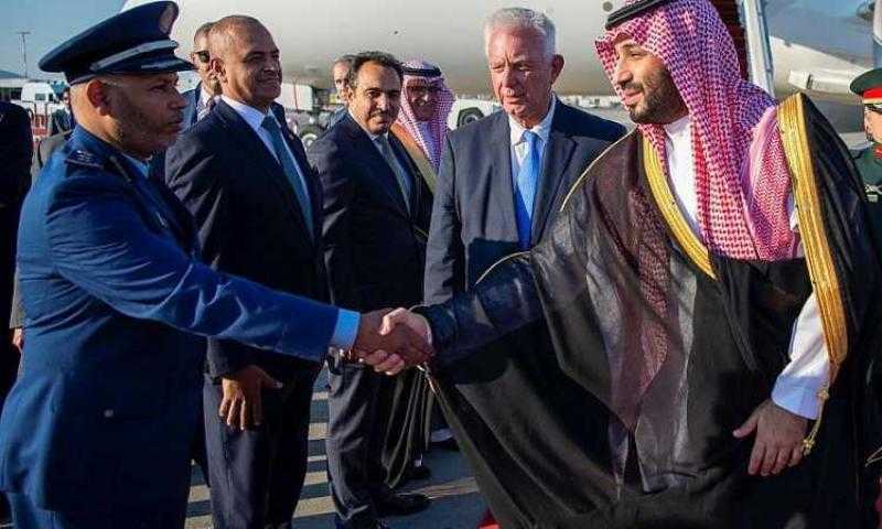 ولى العهد السعودى يعقد جلسة مباحثات رسمية مع رئيس وزراء اليونان
