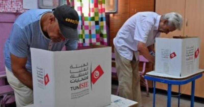 العليا المستقلة للانتخابات فى تونس تقرر إعفاء رئيس ديوان الهيئة وعدد من الموظفين