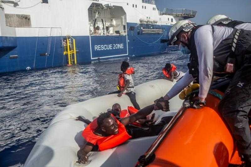 غرق 5 مهاجرين وإنقاذ 66 آخرين بعد سقوطهم من قارب غرب بورتوريكو