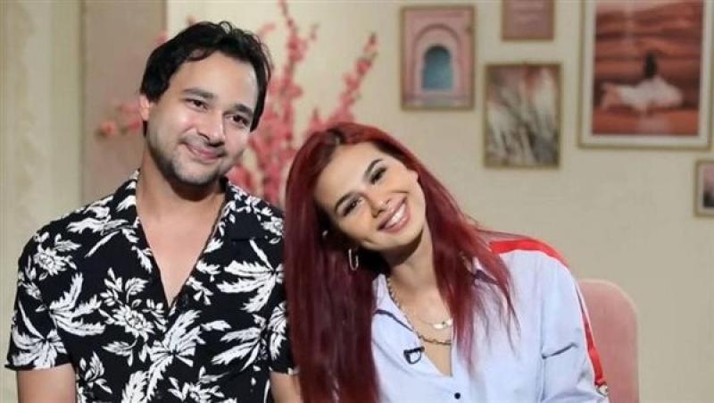 طليق منة عرفة يتراجع عن منشور ”الخيانة” ويكشف السبب: ”الأم ورا خراب بيت بنتها”