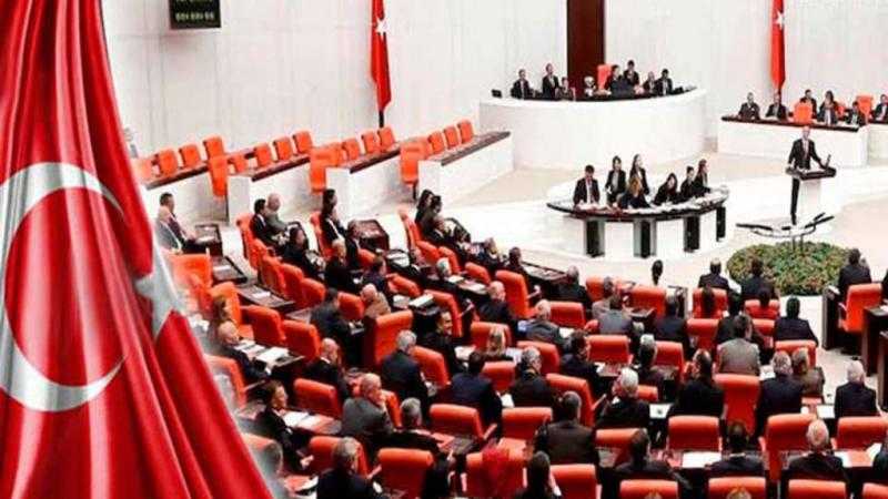 المعارضة التركية تشيد بوزيرة الخارجية الألمانية خلال زيارتها لأنقرة