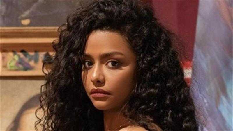 أسماء أبواليزيد تتعرض للإصابة في أنفها