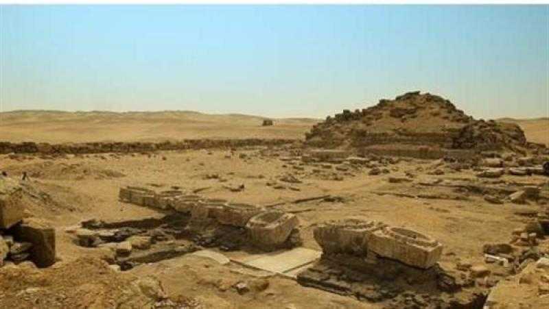 تفاصيل الكشف عن بقايا مبنى أحد معابد الشمس المفقودة