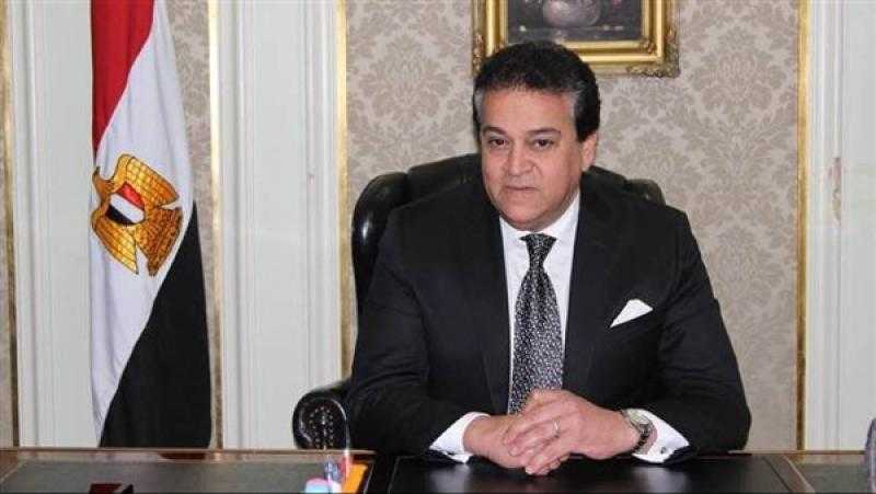 وزير التعليم العالي لطلاب الثانوية: «ادخلوا كليات الذكاء الاصطناعي»