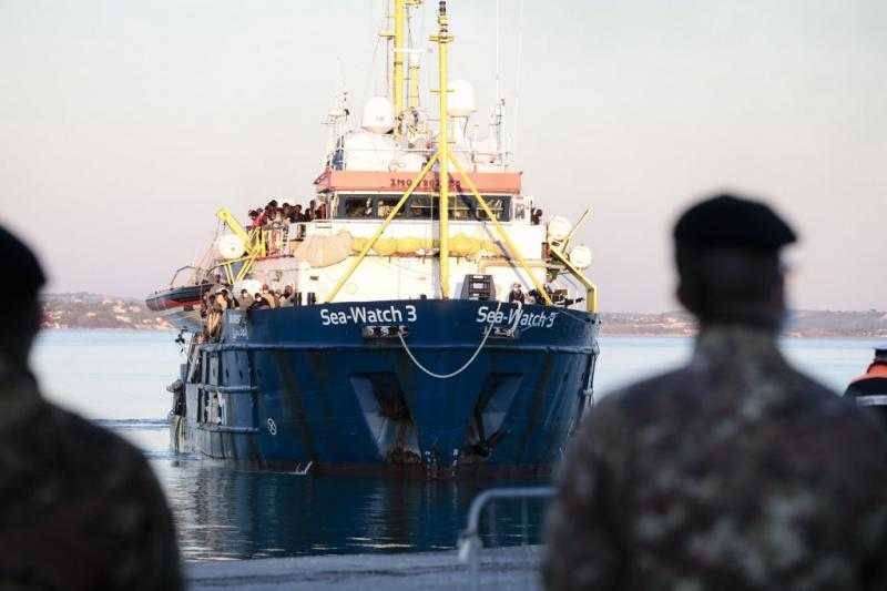 محكمة العدل الأوروبية: لا بد من سبب خطير لفحص سفن الإنقاذ التابعة للمنظمات الإنسانية