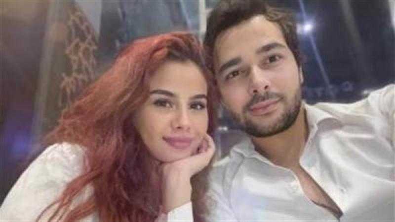 منة عرفة تحذف منشور طلاقها من محمود المهدي.. وتساؤلات حول عودتهم