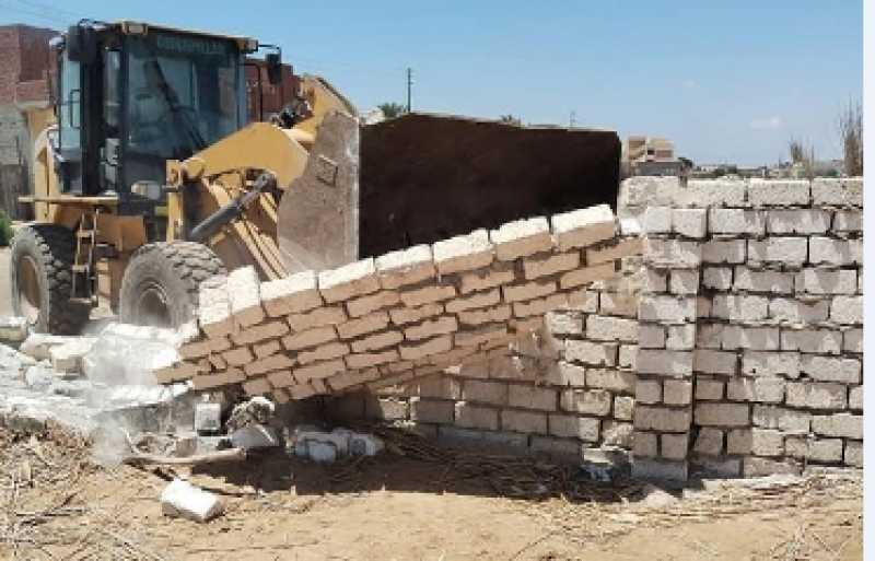 إزالة حالة تعدٍ على أرض زراعية بـ”سنورس” في الفيوم