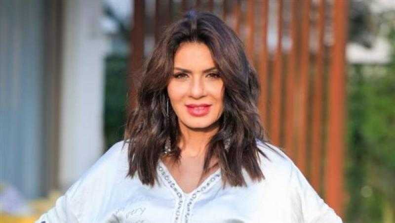 نجلاء بدر: «بلاش تريقة وسيبوا الناس البسيطة تشم هواء نضيف في المصيف»