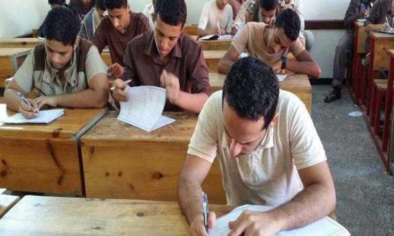 جنوب سيناء.. نسبة حضور امتحان الدور الثانى بالدبلومات الفنية تبلغ 100%