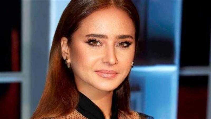 نيللى كريم: أقبل اصرف على جوزى لو هيطبخ ويربي العيال
