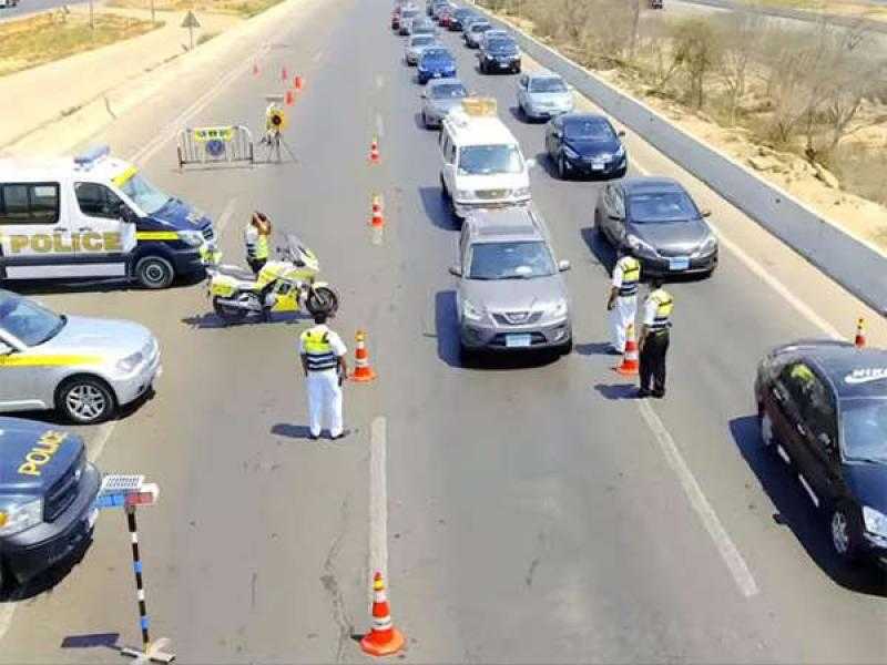 ضبط 1600 مخالفة مرورية و12 دراجة نارية بدون ترخيص في كفرالشيخ