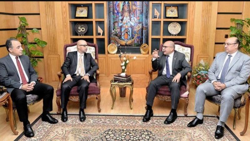 جامعة المنصورة تستقبل الملحق الثقافي الأردني لبحث سبل التعاون