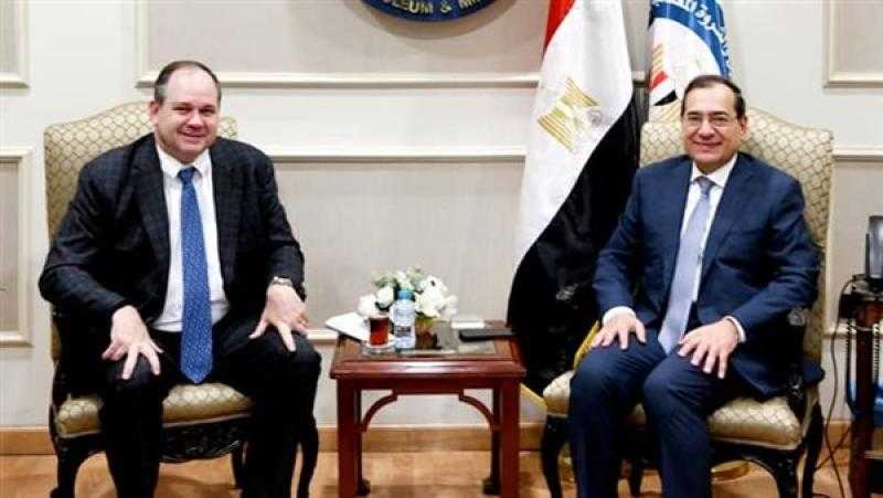 وزير البترول يبحث مع رئيس «أباتشى» زيادة استثماراتها في مصر