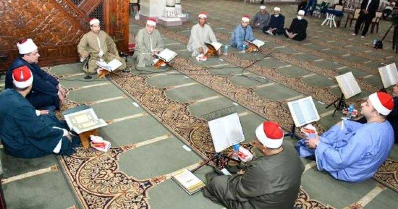 نقيب قراء الفرآن: رفع بدل المقرأة النموذجية إلى 400 جنيه شهريا