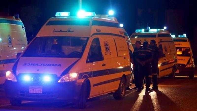 إصابة 8 أشخاص إثر حادث تصادم سيارتين في بورسعيد