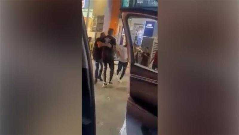 ننشر تفاصيل خناقة ياسر إبراهيم مع مشجع زملكاوي في المنصورة (فيديو)