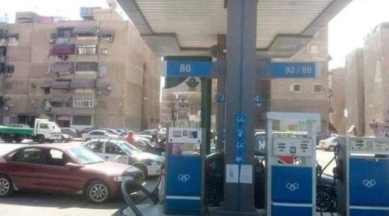ضبط محطة وقود لتهريبها 40 ألف لتر سولار لبيعها في السوق السوداء بالبحيرة