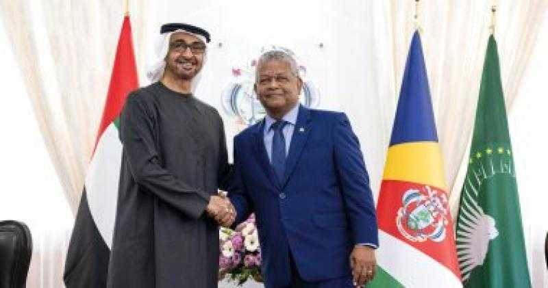 محمد بن زايد: تربطنا بجمهورية سيشل علاقات صداقة ممتدة