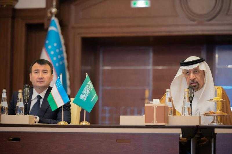 السعودية وأوزبكستان توقعان 10 اتفاقيات استثمارية بأكثر من 45 مليار ريال