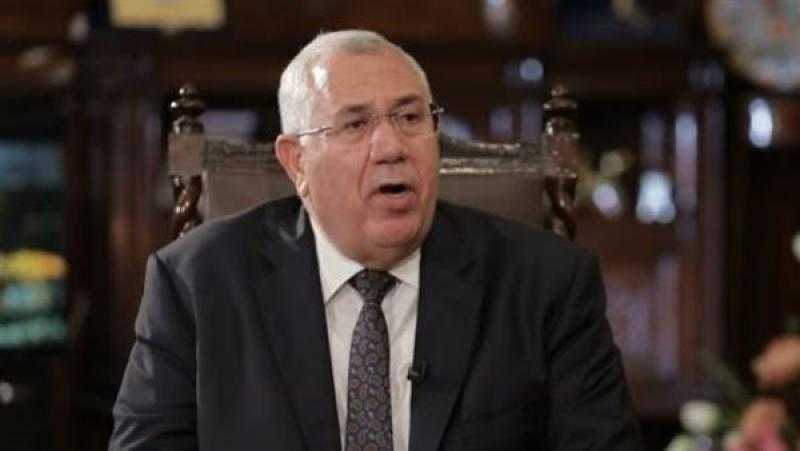 الحصاد الأسبوعي لـ«الزراعة».. رسالة من القصير للرئيس السيسي وبحث النهوض بصناعة الدواجن
