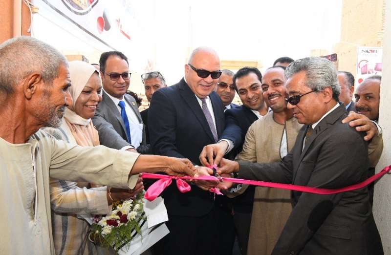 خط أحمر