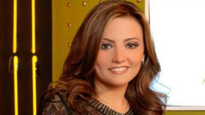 بالأحمر الشيفون.. بشرى تخطف الأنظار بإطلالة جذابة.. شاهد