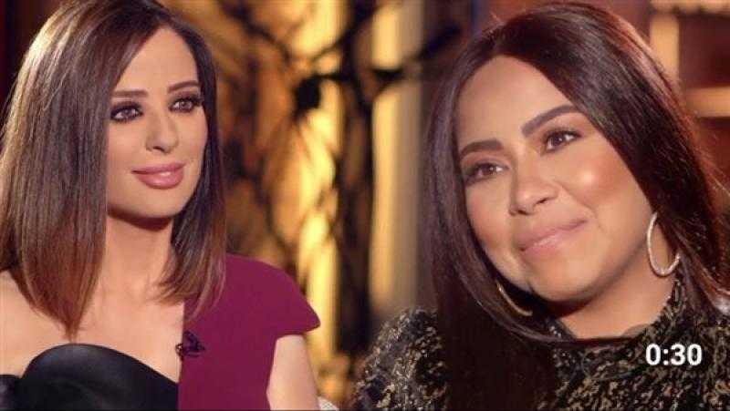 وفاء الكيلاني عن شيرين عبد الوهاب:«قد تمرض.. لكن حين تطل بريقها يضئ السماء»