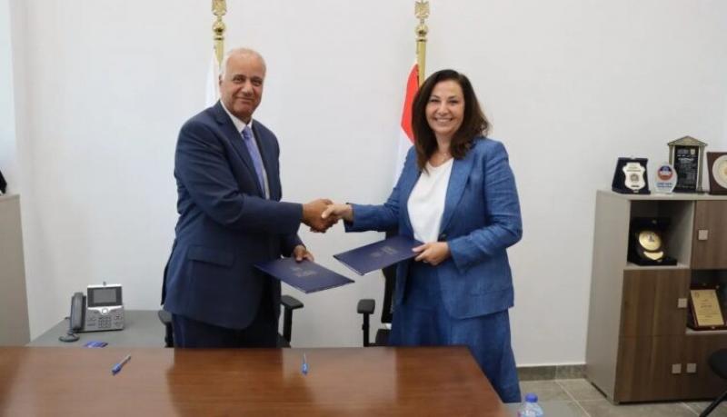بنك مصر يوقع بروتوكول تعاون مع جامعة العلمين الدولية لدعم التحصيل الإلكتروني
