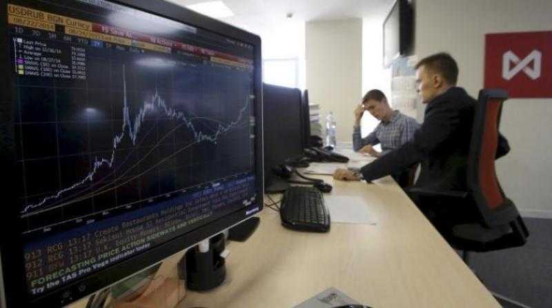 البورصة الروسية: مركز المقاصة الوطني يوقف قبول الدولار الأمريكي كضمان للمعاملات