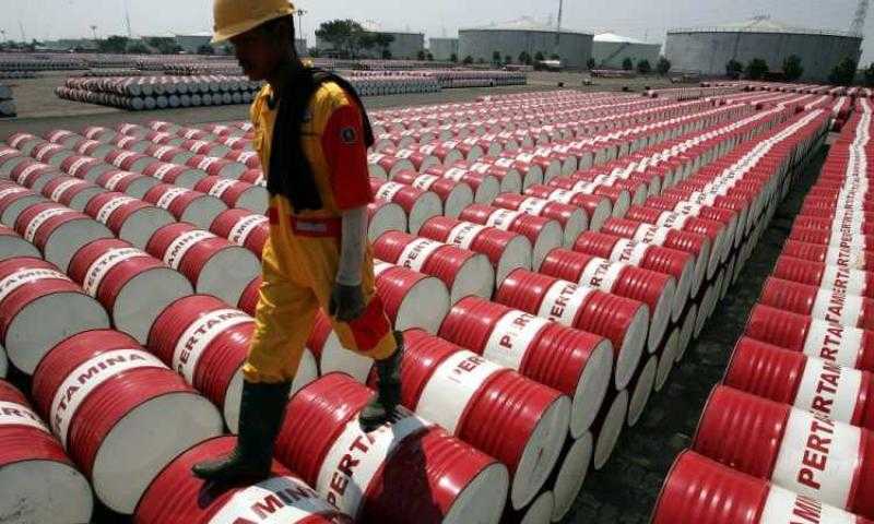 العقود الآجلة لخام برنت ترتفع إلى 99.14 دولار للبرميل