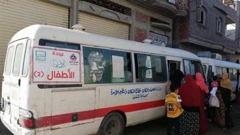 الكشف على 1557 مواطنًا في قافلة طبية وعلاجية بدمياط