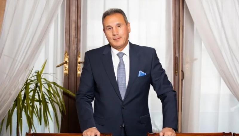 الإتربي: الدولار متوفر بالبنوك .. والبنك المركزي يعلن عددًا من القرارات الإيجابية قريبا